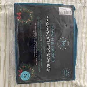 Hearth & Harbor Teal Wreath Storage Bag